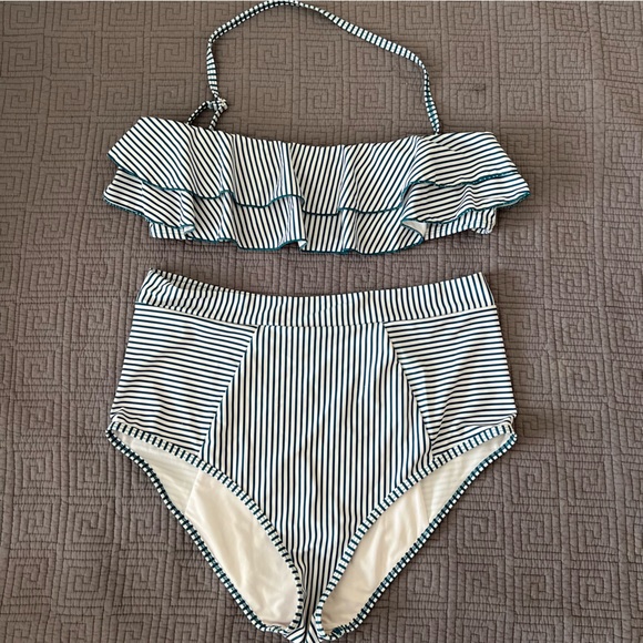 Bandeau Bikini Top High Waisted Cheeky Swimsuit - Picture 4 of 11